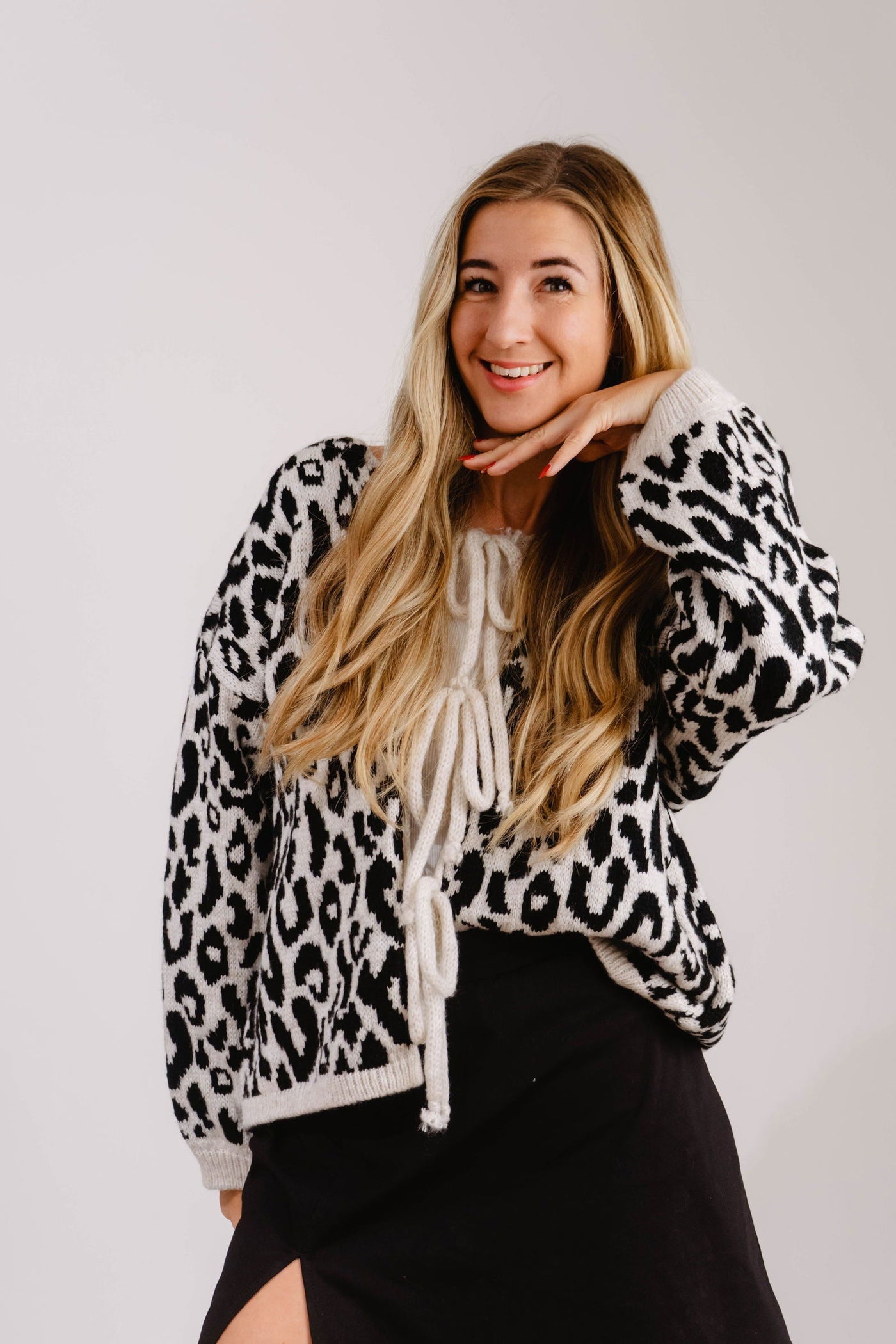 Strickjacke Leo Beige - Kleidezeit