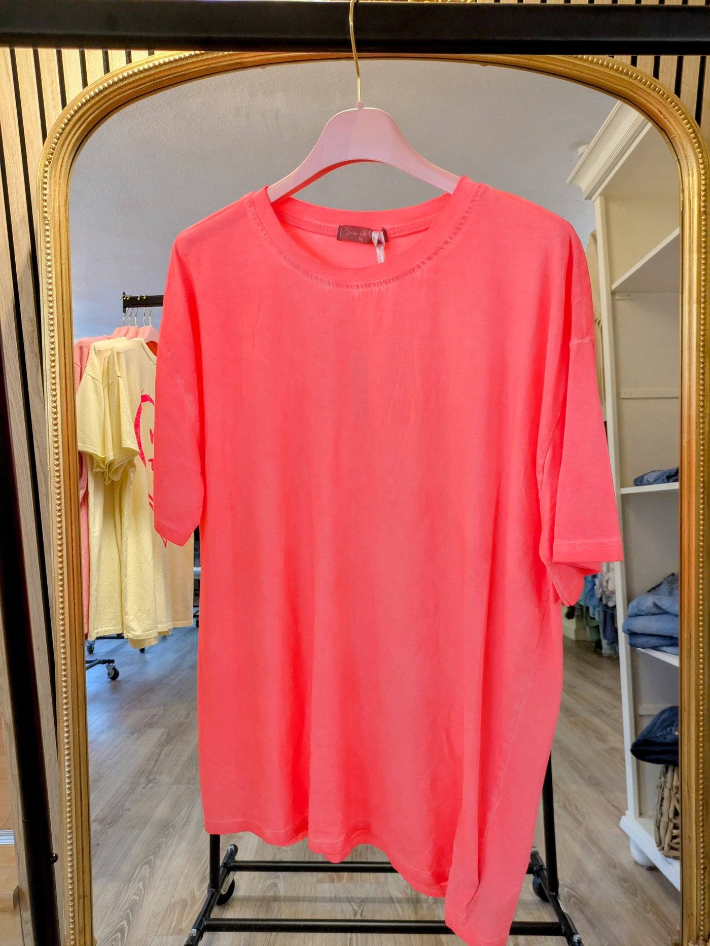 Neon T-Shirts