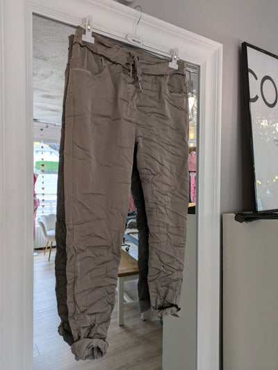 Glanzhose